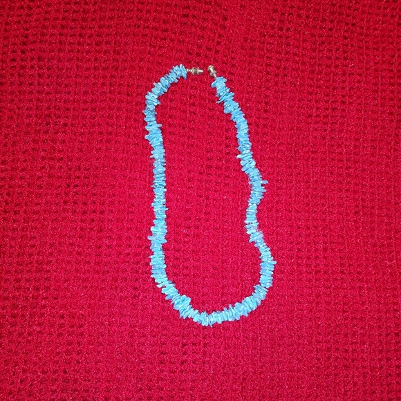 BRAND NEW!! NECKLACE- LIGHT BLUE SEA STONES - Picture 3 of 4